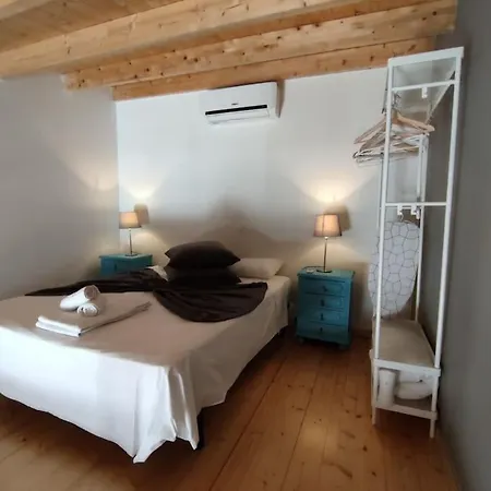 Old Town Cosy Typical House 公寓 *