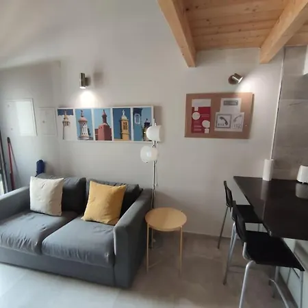 Old Town Cosy Typical House 法鲁区